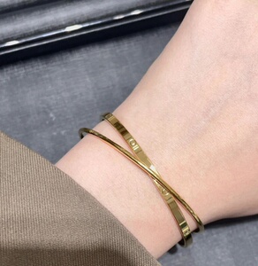 周大福纯金黄金ing系列环环相扣足金素金双圈手镯计价专柜克减