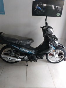 轻骑铃木胜歌110弯梁摩托车,全新国四可上牌照,2020年5