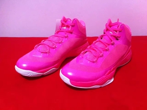 李宁篮球鞋骚粉