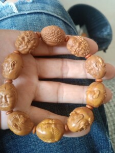 橄榄核雕子山款十八罗汉手串尺寸1.8*2.1cm 全品 无花