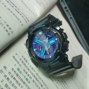 卡西欧ga110紫色