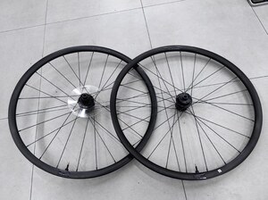 捷安特pr2轮组,tcr拆车轮组,真空轮带真空气嘴,二手拆车