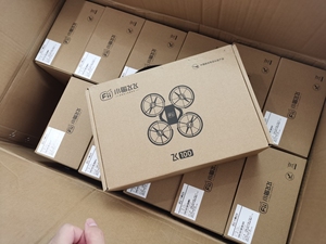 小鸟飞飞无人机f100全新未开封,机构转型处理,货不多.