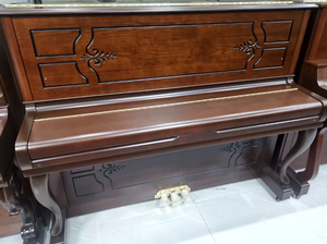 英昌 永昌钢琴,换地方了,所以便宜卖!