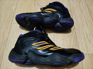 00cjqamm淘宝科比crazy3,科比天足3复刻,因本人现在很少穿篮球鞋!