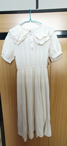 HS韩国定制 娃娃领波浪边珍珠扣减龄白色甜美中长款连衣裙