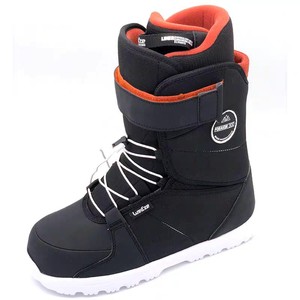 迪卡侬板鞋装备男女防水保暖单滑雪雪靴板鞋鞋新款白色黑色雪滑雪