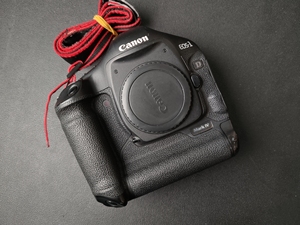 佳能小马四1d4 mark4 iv 二手单反相机