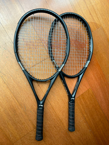 李宁钛合金tx95一对网球拍,几年前入手,只是试拍上过手,握