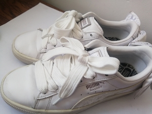 puma/彪马蝴蝶结尾丝带白色女板鞋,平底鞋,休闲鞋,小白鞋