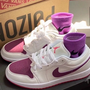 aj女鞋经典篮球鞋