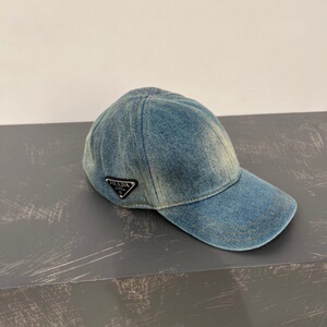 prada男女款牛仔洗水鸭舌帽,纯原