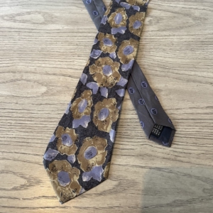 louis feraud法国菲罗中古真丝领带 图案好看 压皱