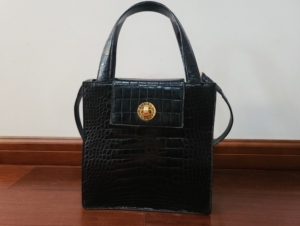 【女神特惠】bvlgari 宝格丽超限量鳄鱼皮手提包