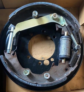 恒天湖北新楚风三众车桥制动底板总成