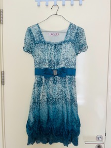 出闲置！渐变色蓝色连衣裙，尺码M，160/84A，裙子颜色很