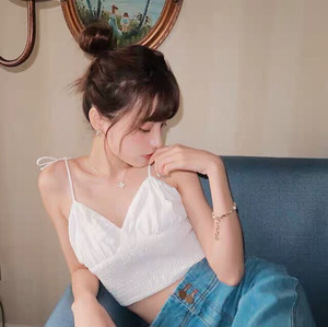 林小宅 精致女孩小性感白色小吊带系带背心度假必备