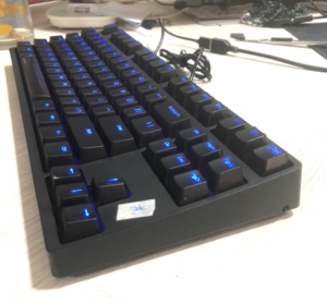 魔力鸭机械键盘87