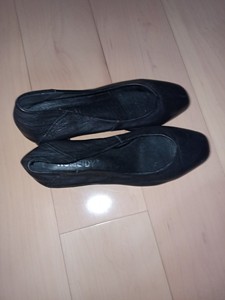 390人付款淘宝verocuoio正品女鞋,仅试穿,最近换风格了,所以低价出