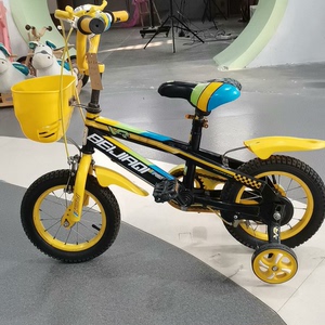 出一辆12寸贝嘉琦儿童自行车 功能正常适合三岁上下孩子骑。