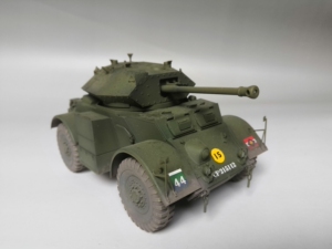 英国"猎鹿犬"装甲侦察车.75mm炮火力支援型.