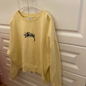 正品 stussy 女款 黄色落肩宽松短款 卫衣