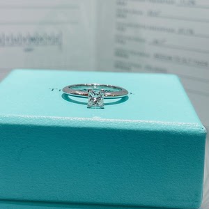 tiffany公主方钻戒