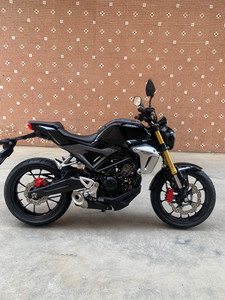 本田复古街车cb150r,顶配前后碟刹 带abs,看清楚