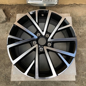 朗逸plus轮毂高配