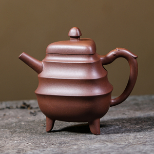 【掌柜推荐】蒋超 三瓣盉形壶 师承董小勇 原矿紫泥 宜兴紫砂壶