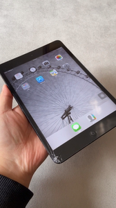 低价出售一台港版ipadmini一代平板电脑,内存16g黑色