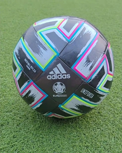 阿迪达斯足球2021年春季新款欧洲杯5号成人足球比赛用球