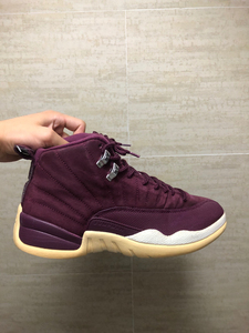 aj12酒红