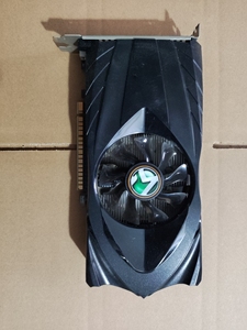 月萌萌喵喵淘宝铭瑄gt7402gd5 有两个0人付款260.