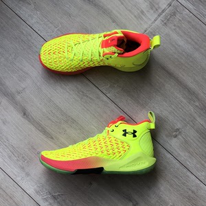 ua安德玛under armour恩比德2代篮球鞋,荧光色