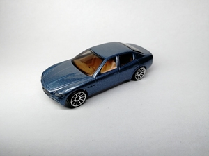 风火轮玛莎拉蒂总裁散车带板卡