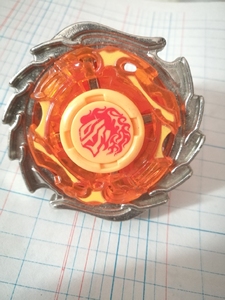 飓风战魂奥迪双钻陀螺黄金火焰初版无奥迪标志