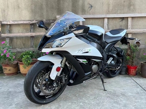川崎大牛zx-10r 公升级超级跑车摩托车 公路赛趴赛超级跑_阿里巴巴找