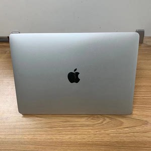 16款苹果macbook pro13寸银色vp2视网膜2k屏