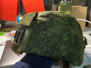 俄军 #小绿人 #冷战时代 #头盔 #6b47