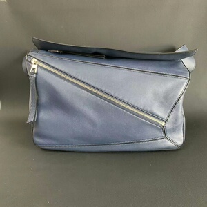 loewe 罗意威puzzle大号 几何变形 胸包 蓝色腰包