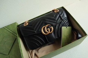 gucci 古驰全新包包a,菱格链条,mini 女士单肩包