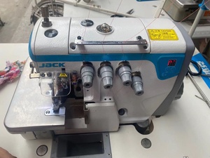 杰克缝纫机三线