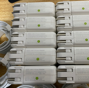 原装国行96w充电器,苹果笔记本原装适配器型号:a2166