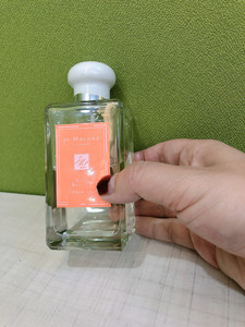 祖马龙香水梅花