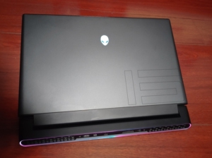 外星人m15r3 rtx2060 国行在保还有大概100天