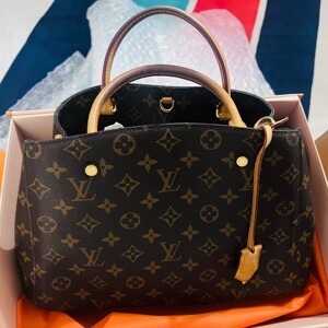 lv蒙田中号,已经不生产的经典款,杨幂,刘雯同款包之一,可手