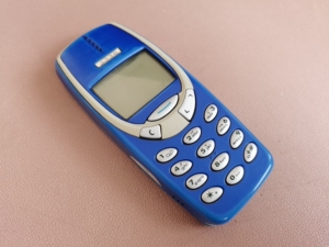 nokia诺基亚3330,经典功能手机,少见蓝色外壳,按键灵