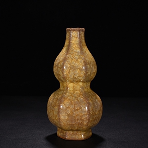 宋官窑米黄釉冰裂纹六方葫芦瓶