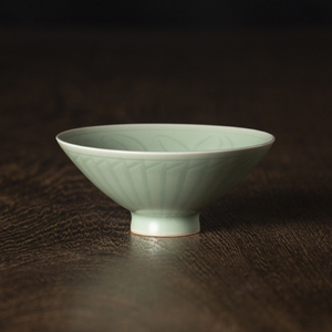 王利军龙泉青瓷斗笠杯功夫茶具主人杯单杯陶瓷雕刻品茗茶杯划莲盏